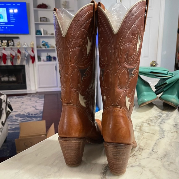 (SOLD) Dingo Cowboy boots size 7.5. Jessica Simpson seen wearing these boots! - Picture 6 of 14